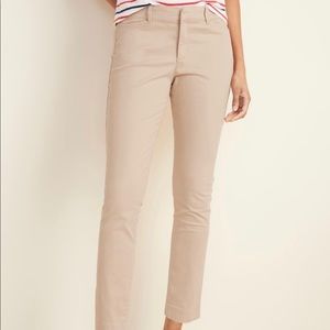 NWT Old Navy Mid-Rise Pixie Ankle Chinos Khaki 2